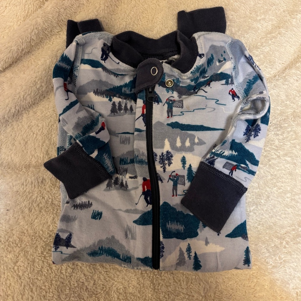 Hanna Andersson 6-12MO Hockey Onesie